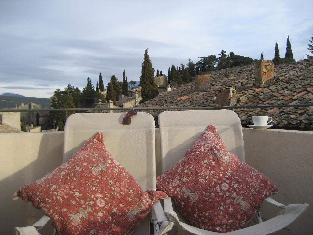 Maison D'Hotes De L'Eveche Vaison-la-Romaine Zimmer foto
